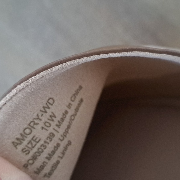 Journee Amory Kitten Heel Loafers  - Color: Brown - Size: 10 Wide - Picture 9 of 9